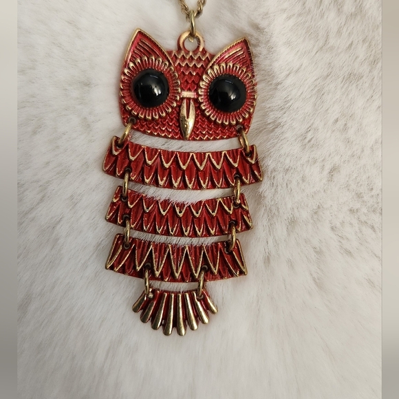NWT Owl Pendant Necklace - Picture 2 of 8
